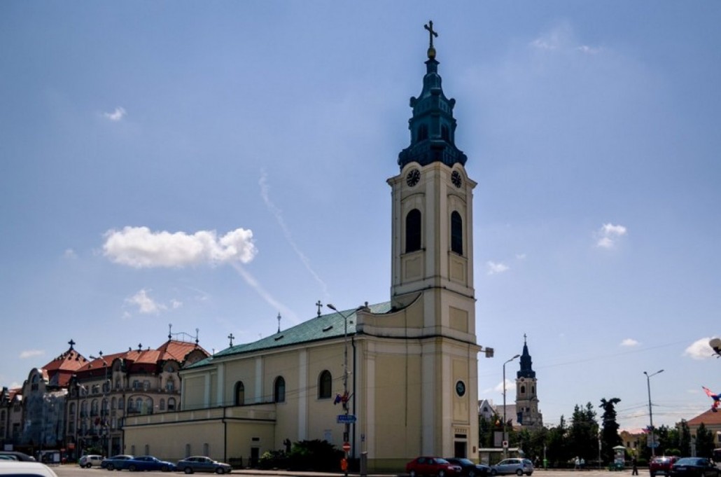 Catedrala-Catolica-Sfantul-Ladislau