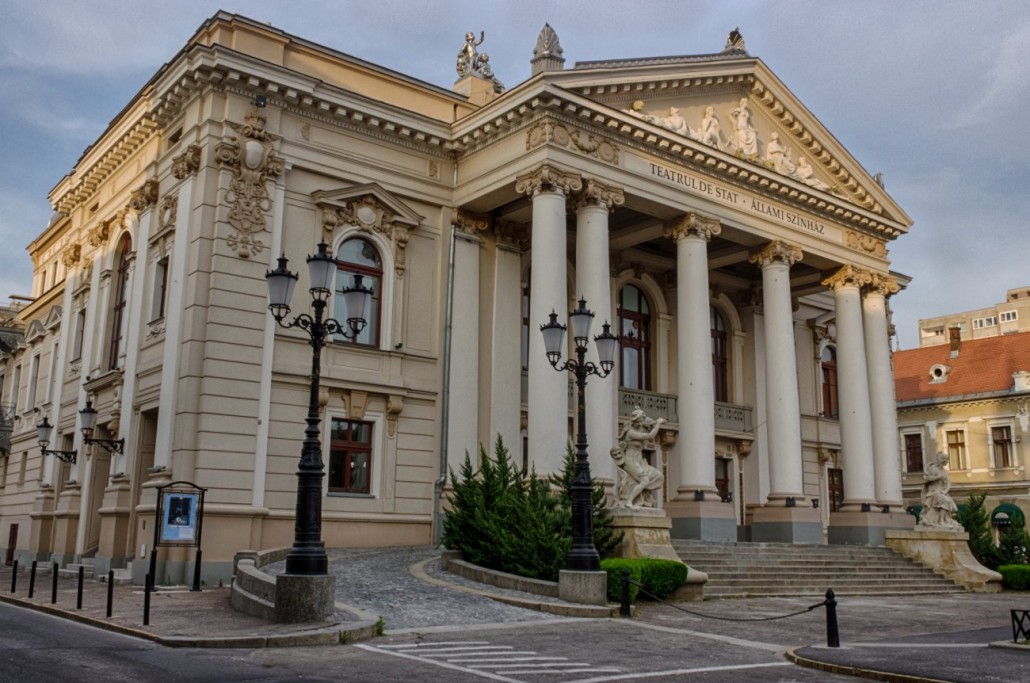Teatrul-de-stat-regina-maria