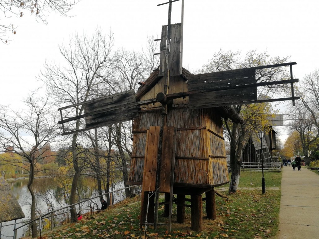 muzeul satului 30