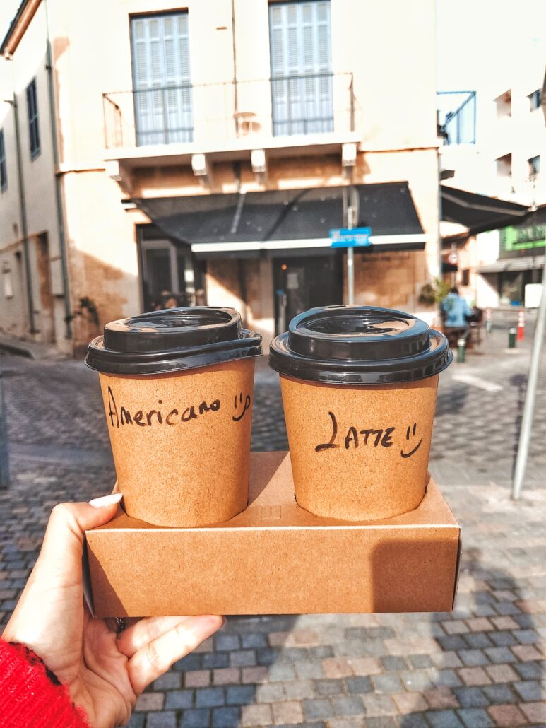 cafenele din Larnaca